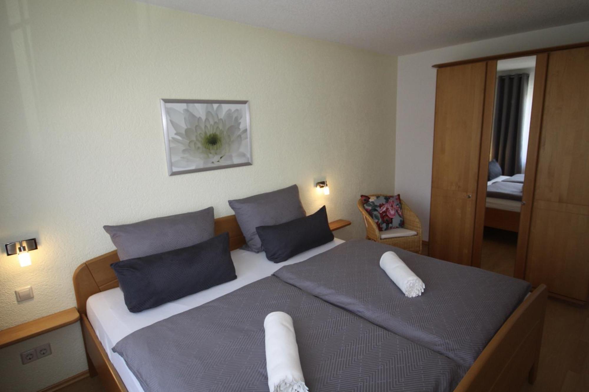 Gaestehaus Maeder Am Hafen Uhldingen-Mühlhofen Oda fotoğraf